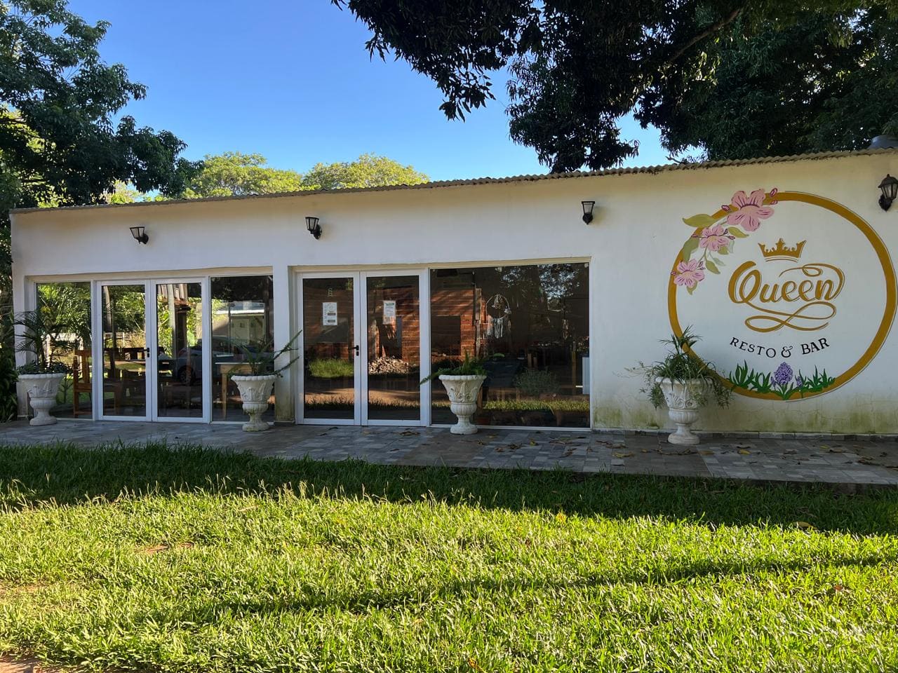 foto de la fachada del local